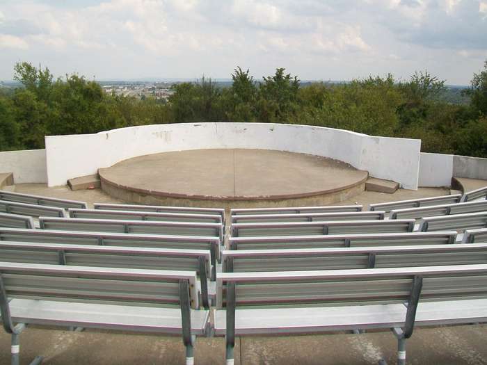 Open Air Theatre Memorial