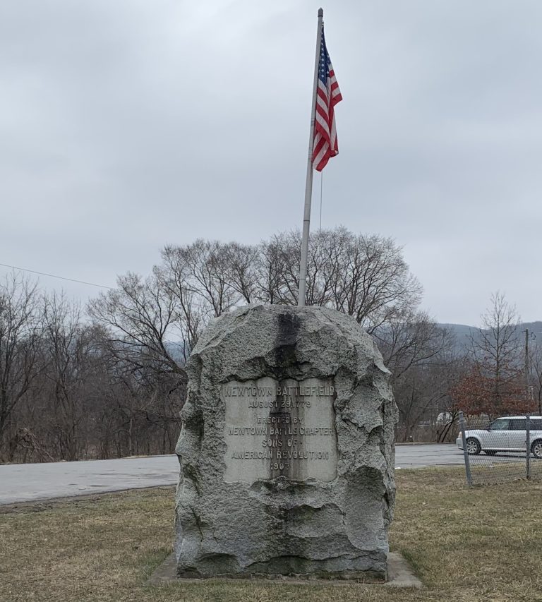NEWTOWN BATTLEFIELD WAR MEMORIAL