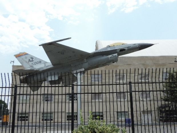 THE FIGHTING FALCON MEMORIAL AIRCRAFT