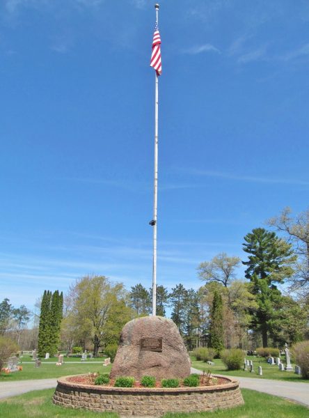 MOSINEE CEMETERY IN MEMORIAM MEMORIAL