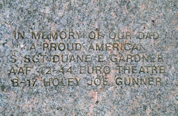 IN RESPECTFUL REMEMBRANCE TO OUR WORLD WAR II VETERANS MEMORIAL STONE C