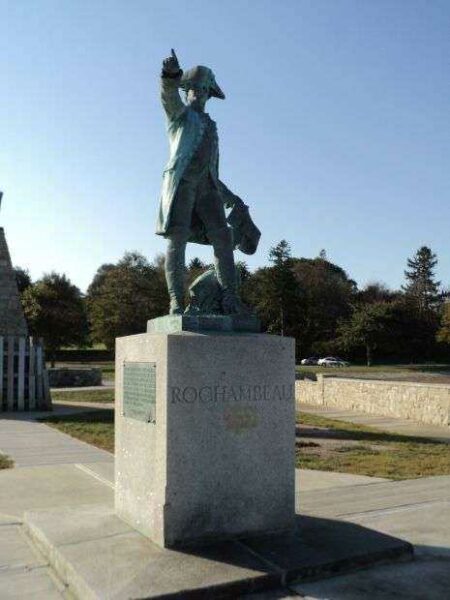 GENERAL ROCHAMBEAU WAR MEMORIAL STATUE