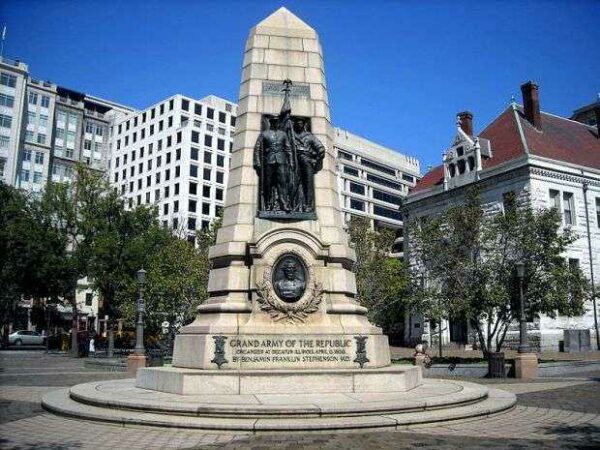 GRAND ARMY OF THE REPUBLIC MEMORIAL