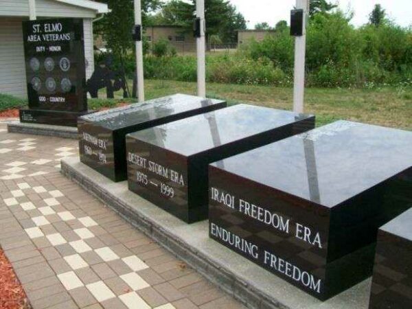 ST. ELMO AREA VETERANS MEMORIAL RIGHT SIDE FRONT