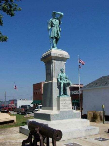 HILLSBORO SOLDIERS AND SAILORS MEMORIAL