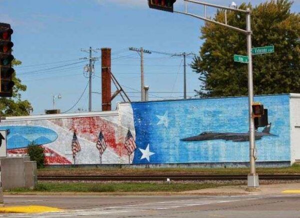 LAND OF THE FREE-HOME OF THE BRAVE MEMORIAL MURAL RIGHT