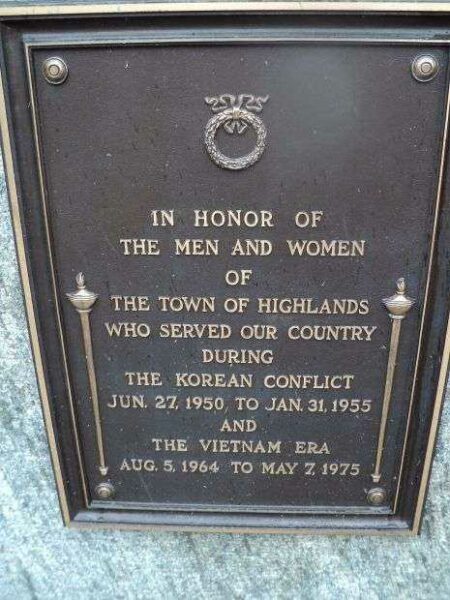 HIGHLAND KOREAN AND VIETNAM WAR MEMORIAL