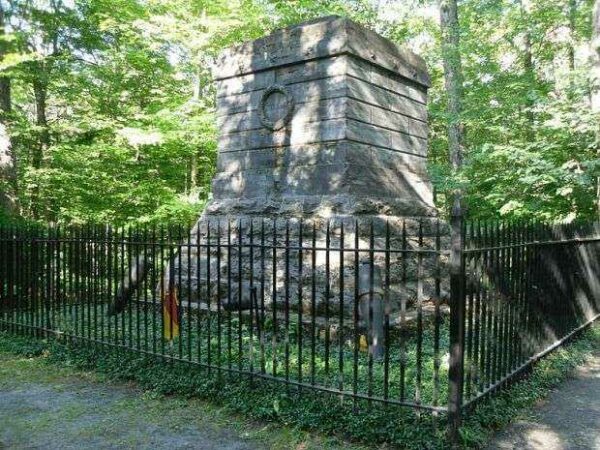 BARON VON STEUBEN MEMORIAL TOMB