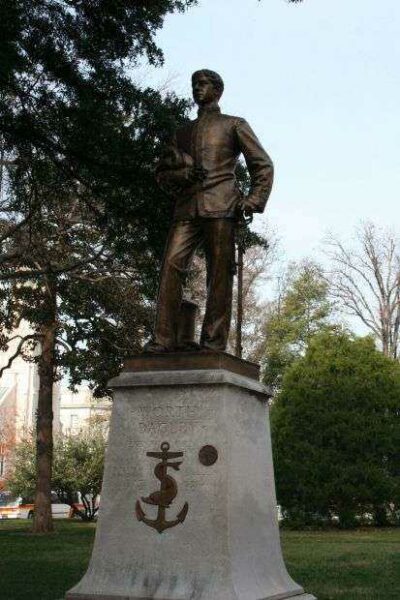 WORTH BAGLEY WAR MEMORIAL STATUE
