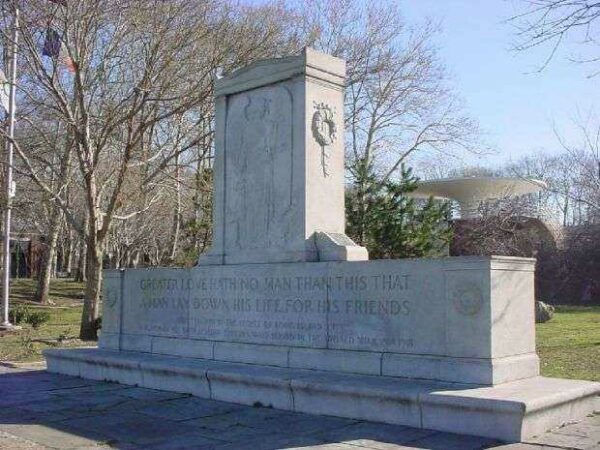 ASTORIA PARK WORLD WAR I MEMORIAL