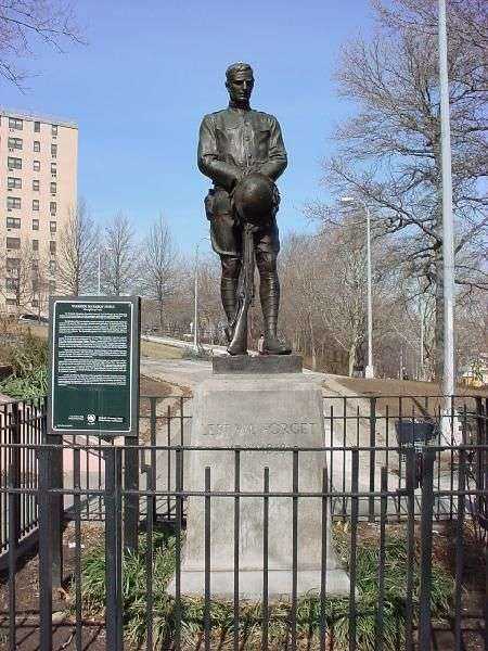 WOODSIDE DOUGHBOY MEMORIAL