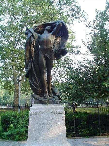 DAWN OF GLORY WORLD WAR I MEMORIAL