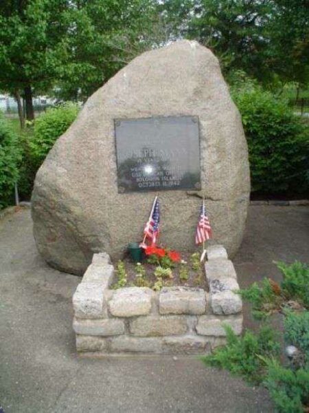 SEAMAN FIRST CLASS JOSEPH MANNA WAR MEMORIAL