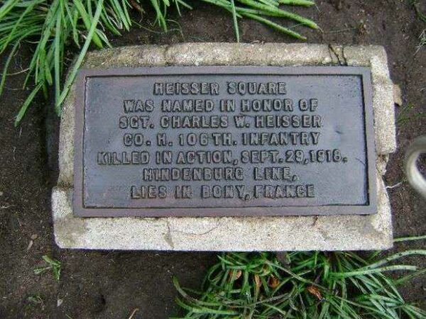 HEISSER SQUARE WAR MEMORIAL PLAQUE