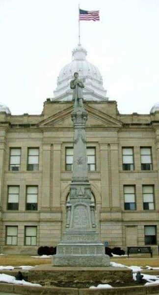 KEARNEY COUNTY CIVIL AND SPANISH-AMERICAN WARS MEMORIAL