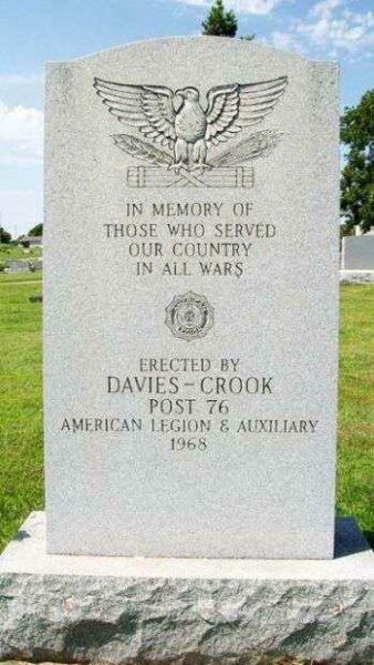 AMERICAN LEGION POST 76 MEMORIAL CLOSEUP