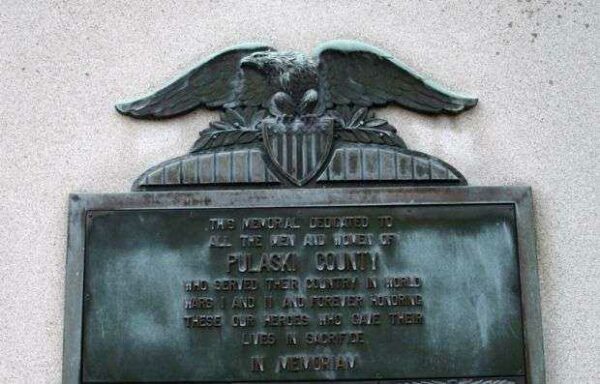 PULASKI COUNTY WORLD WARS MEMORIAL DEDICATION PLAQUE