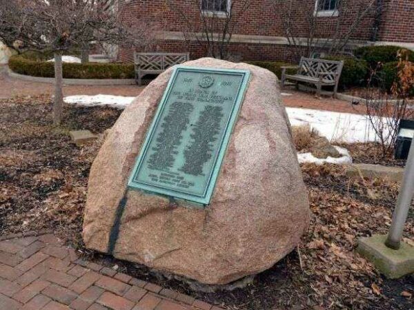 AMERICAN LEGION POST NO. 226 WORLD WAR I MEMORIAL
