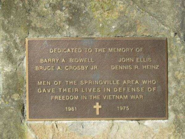 SPRINGVILLE VIETNAM WAR MEMORIAL PLAQUE