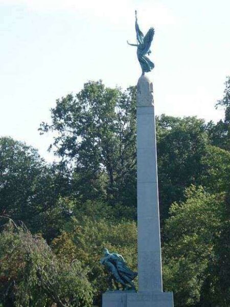 MONTCLAIR WORLD WAR I MEMORIAL