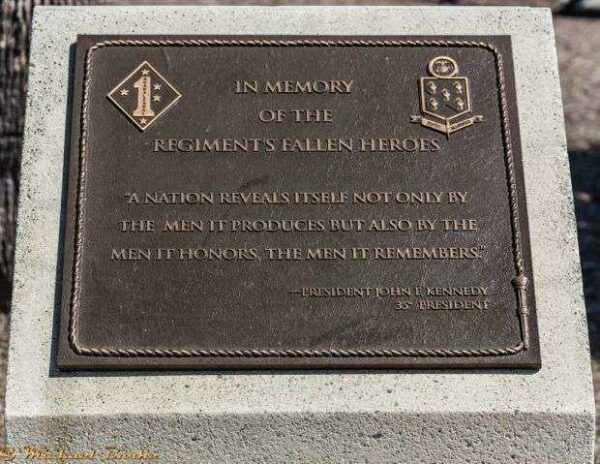 IN MEMORY OF THE REGIMENT’S FALLEN HEROES MEMORIAL PLAQUE