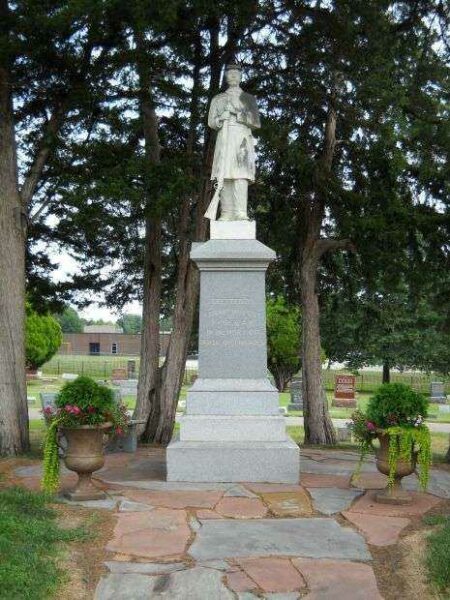 FRANKLIN POST NO. 68 G.A.R. CIVIL WAR MEMORIAL