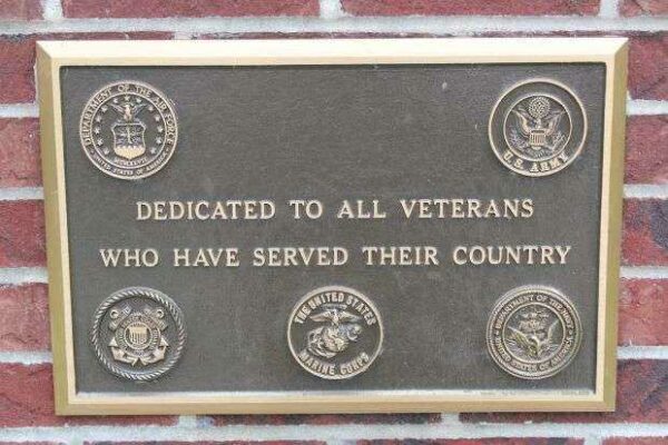 JANESVILLE VFW POST #1621 VETERANS MEMORIAL PLAQUE
