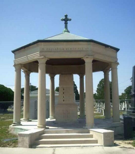 OSSURAIUM MEMORIALE
