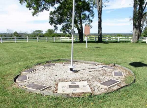 STILLWELL CEMETERY FALLEN HEROS MEMORIAL
