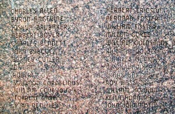 PETOSKEY WORLD WAR II AND KOREA MEMORIAL STONE B