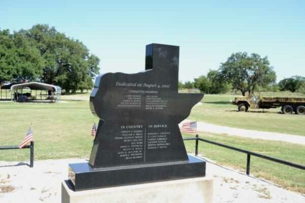 RANGER VIETNAM COMBAT VETERANS MEMORIAL BACK