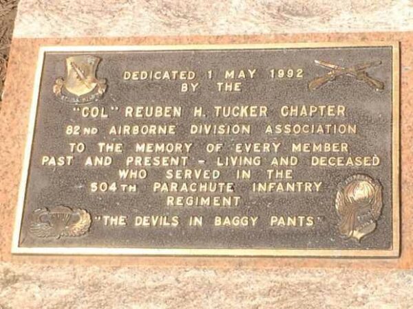82ND AIRBORNE DIVISION ASSOCIATION WAR MEMORIAL TREE PLAQUE