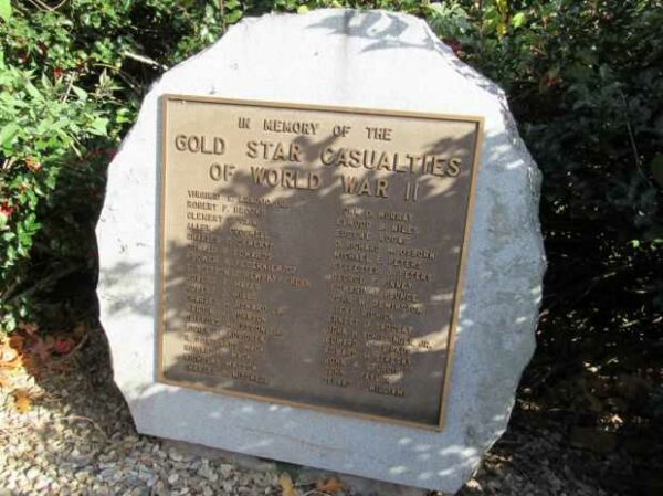 GOLD STAR CASUALTIES OF WORLD WAR II MEMORIAL