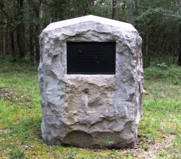INDIANA SEVENTEENTH REGIMENT (MOUNTED) INFANTRY WAR MEMORIAL II