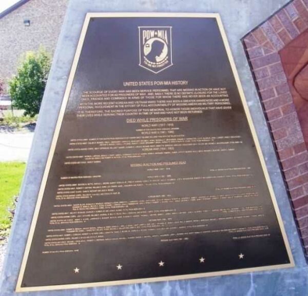 UNITED STATES POW-MIA HISTORY WAR MEMORIAL PLAQUE