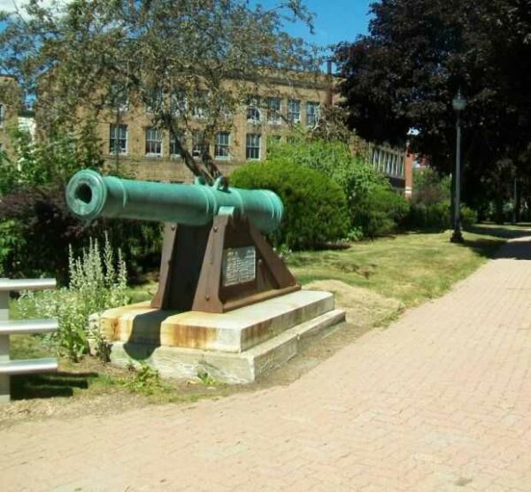 SPANISH BRONZE CANNON MEMORIAL