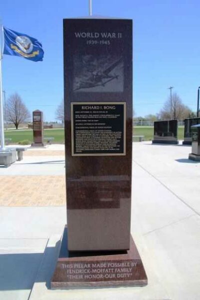 RICHARD I. BONG WAR MEMORIAL PILLAR