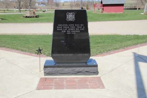 VFW POST 9692 VETERANS MEMORIAL BACK