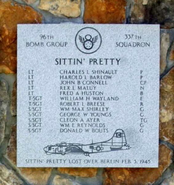 96TH BOMB GROUP 337TH SQUADRON WAR MEMORIAL PLAQUE