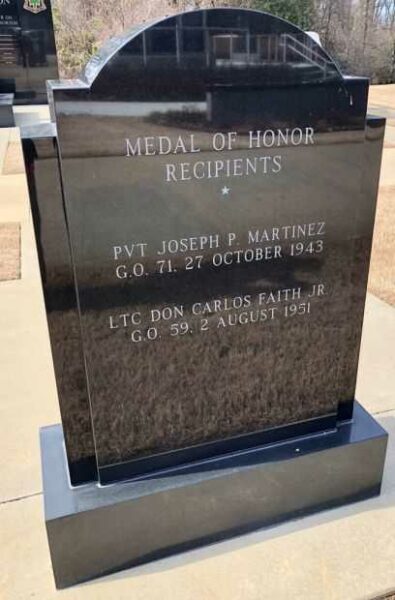 32ND INFANTRY REGIMENT WAR MEMORIAL BACK