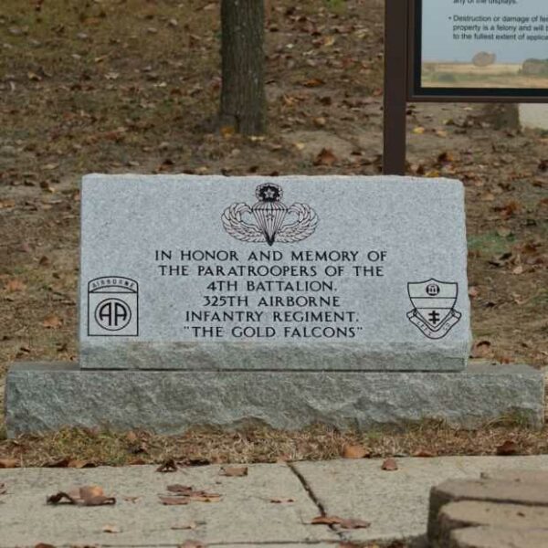 4TH BATTALION 325TH ARIBORNE INFANTRY REGIMENT MEMORIAL