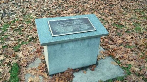 AMERICAN VETERANS OF KOREAN, VIETNAM, AND PERSIAN GULF WARS MEMORIAL