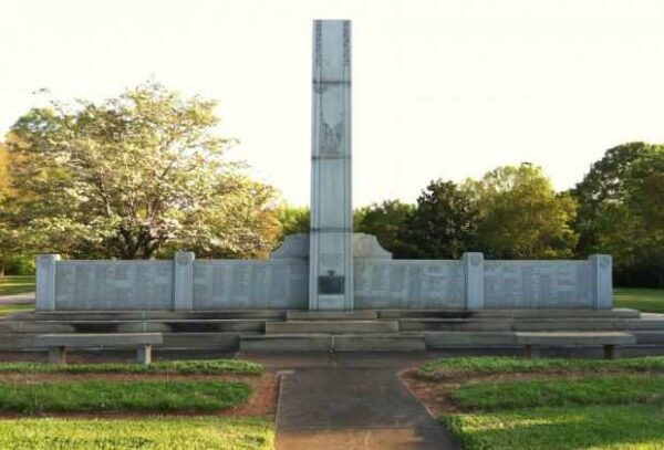 MECKLENBURG COUNTY WORLD WAR II MEMORIAL