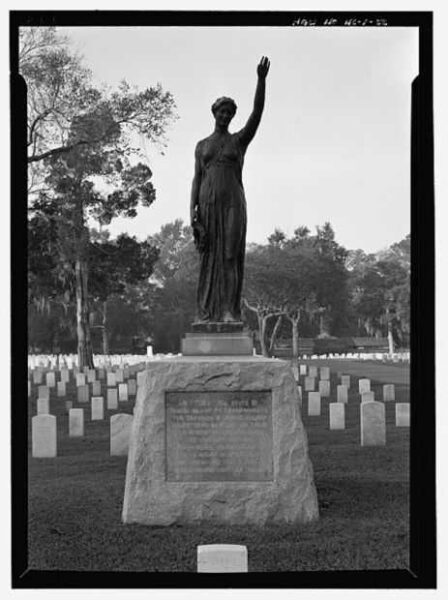 NEW BERN NATIONAL CEMETERY RHODE ISLAND MEMORIAL