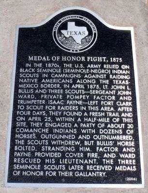 MEDAL OF HONOR FIGHT 1875 MEMORIAL PLAQUE