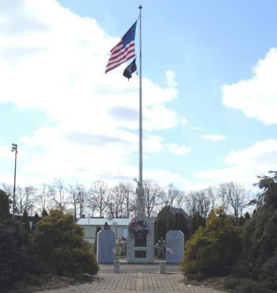 QUAKERTOWN WAR VETERANS MEMORIAL