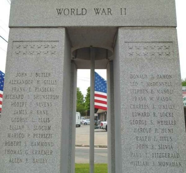 ROCKLAND WAR VETERANS MEMORIAL STONE D
