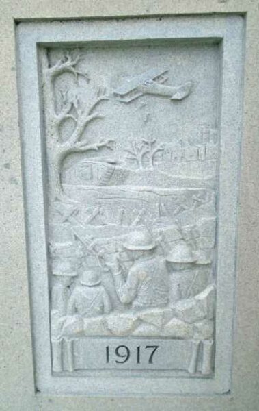 HULL WAR VETERANS MEMORIAL STONE E