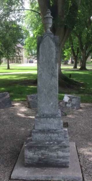 BROOKINGS COUNTY WAR VETERANS MEMORIAL UNKNOWN DEAD