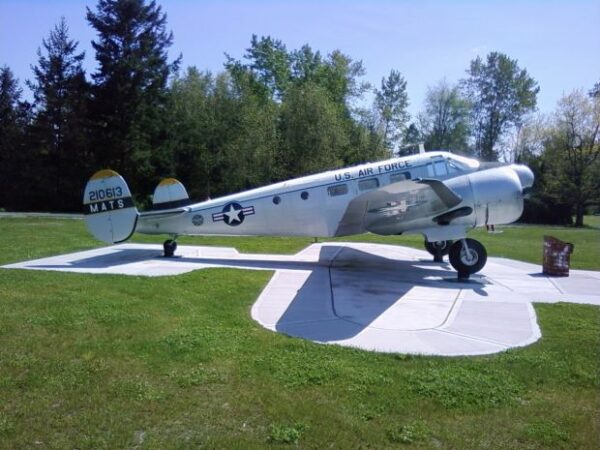 BEECHCRAFT UC-45J EXPEDITOR MEMORIAL AIRCRAFT